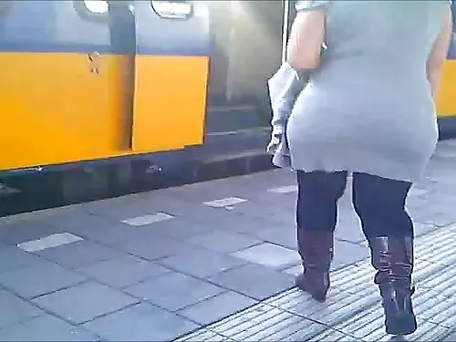 मेगा बस्टी वेश्या शि ...